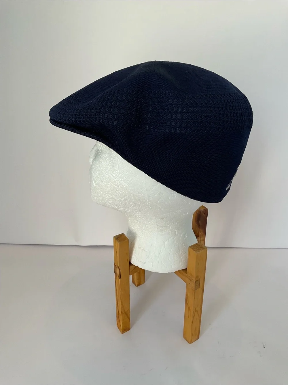 Men’s Kangol Ventair Navy Blue Flat Cap Newsboy Hat